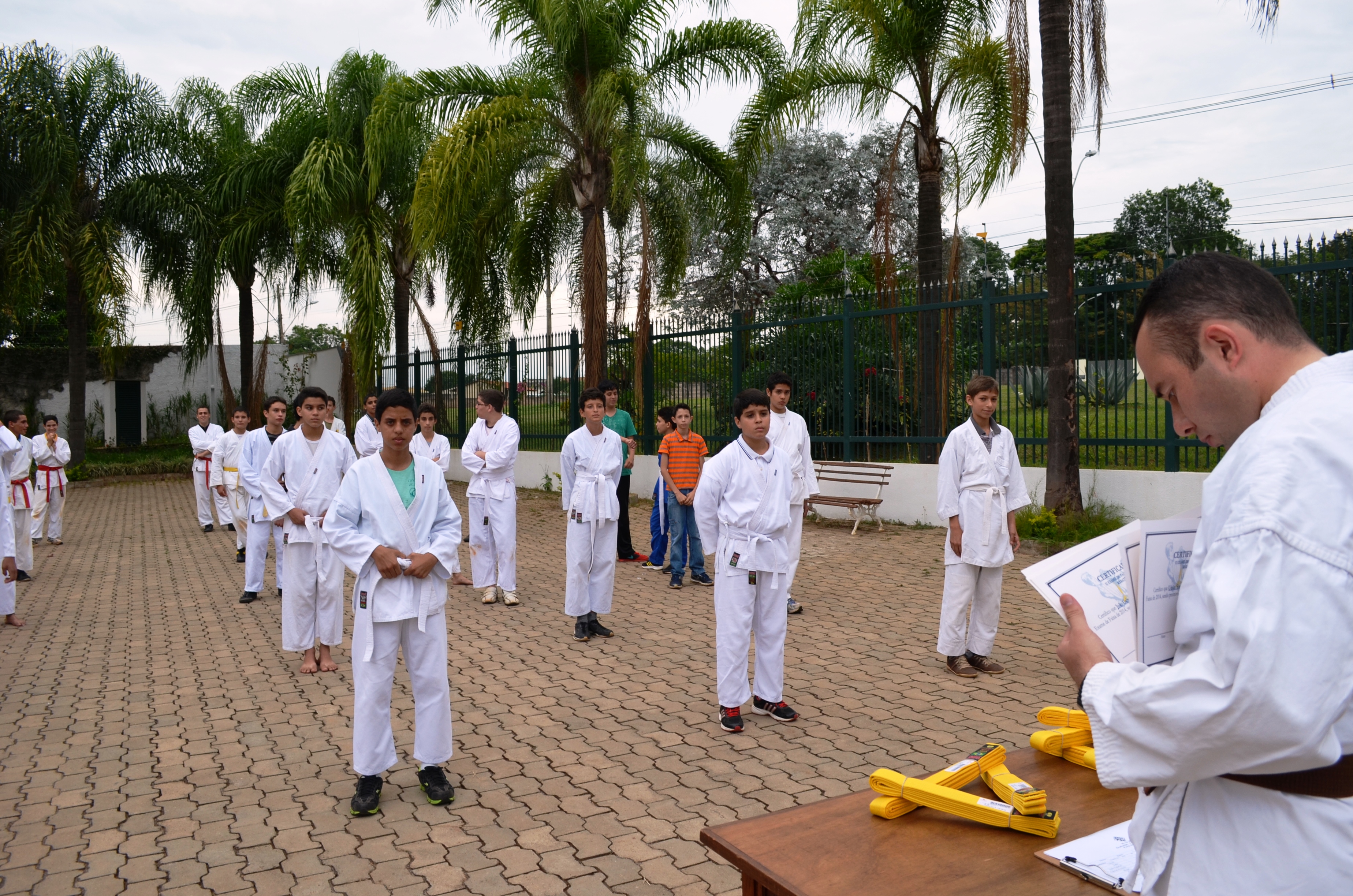 Curso de Defesa Pessoal (Gratuito) - Ação Jovem pela Terra de Santa Cruz