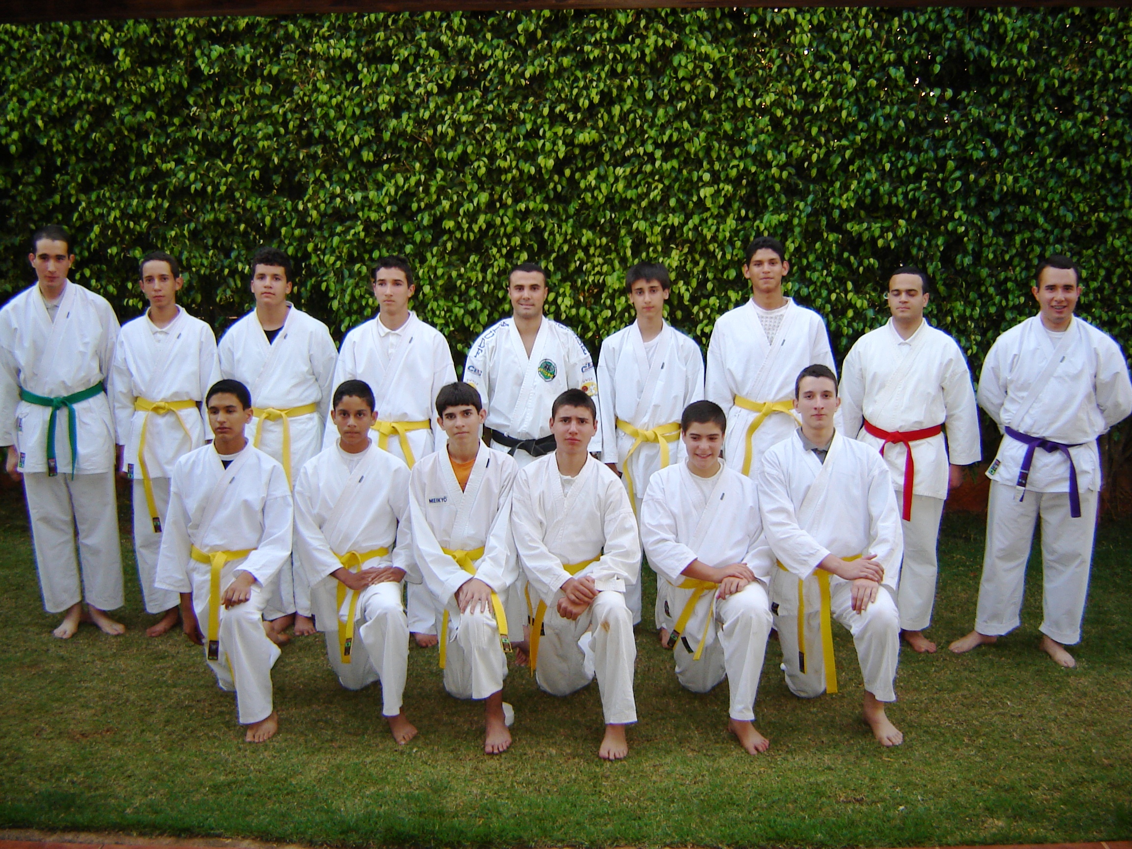 Curso de Defesa Pessoal (Gratuito) - Ação Jovem pela Terra de Santa Cruz